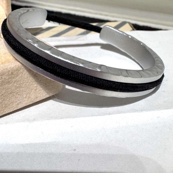 💥Stylish and Functional Purity Adjustable Hair Tie Bracelet by Maria Shireen - Picture 1 of 16